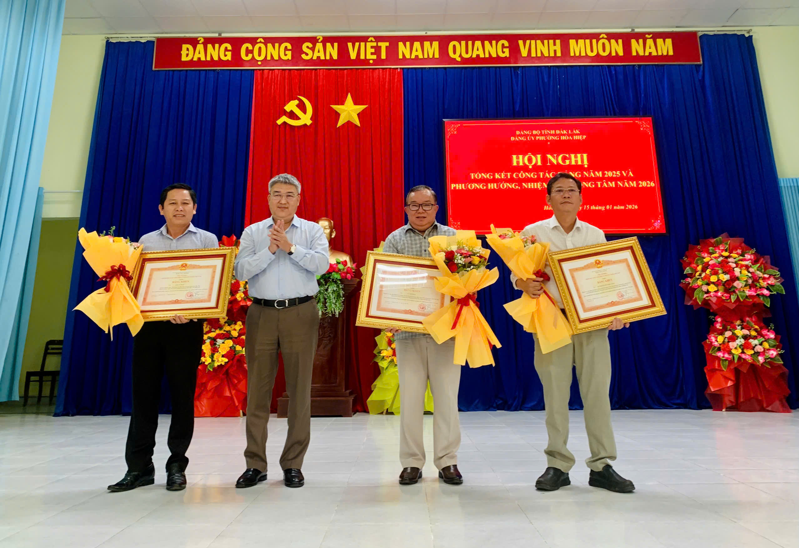 ĐẢNG ỦY PHƯỜNG HÒA HIỆP TỔ CHỨC HỘI NGHỊ TỔNG KẾT  CÔNG TÁC ĐẢNG NĂM 2025, TRIỂN KHAI PHƯƠNG HƯỚNG,  NHIỆM VỤ TRỌNG TÂM NĂM 2026